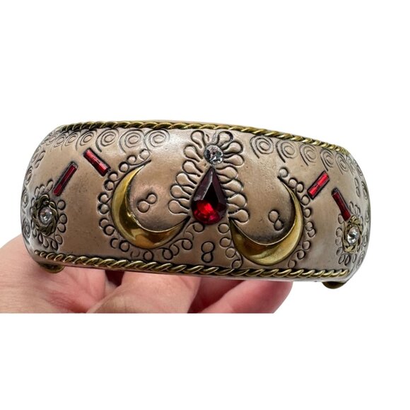 Vintage Wood Bangle Bracelet W/ Gold-Tone Crescent Moons & Red Rhinestones - Picture 1 of 5